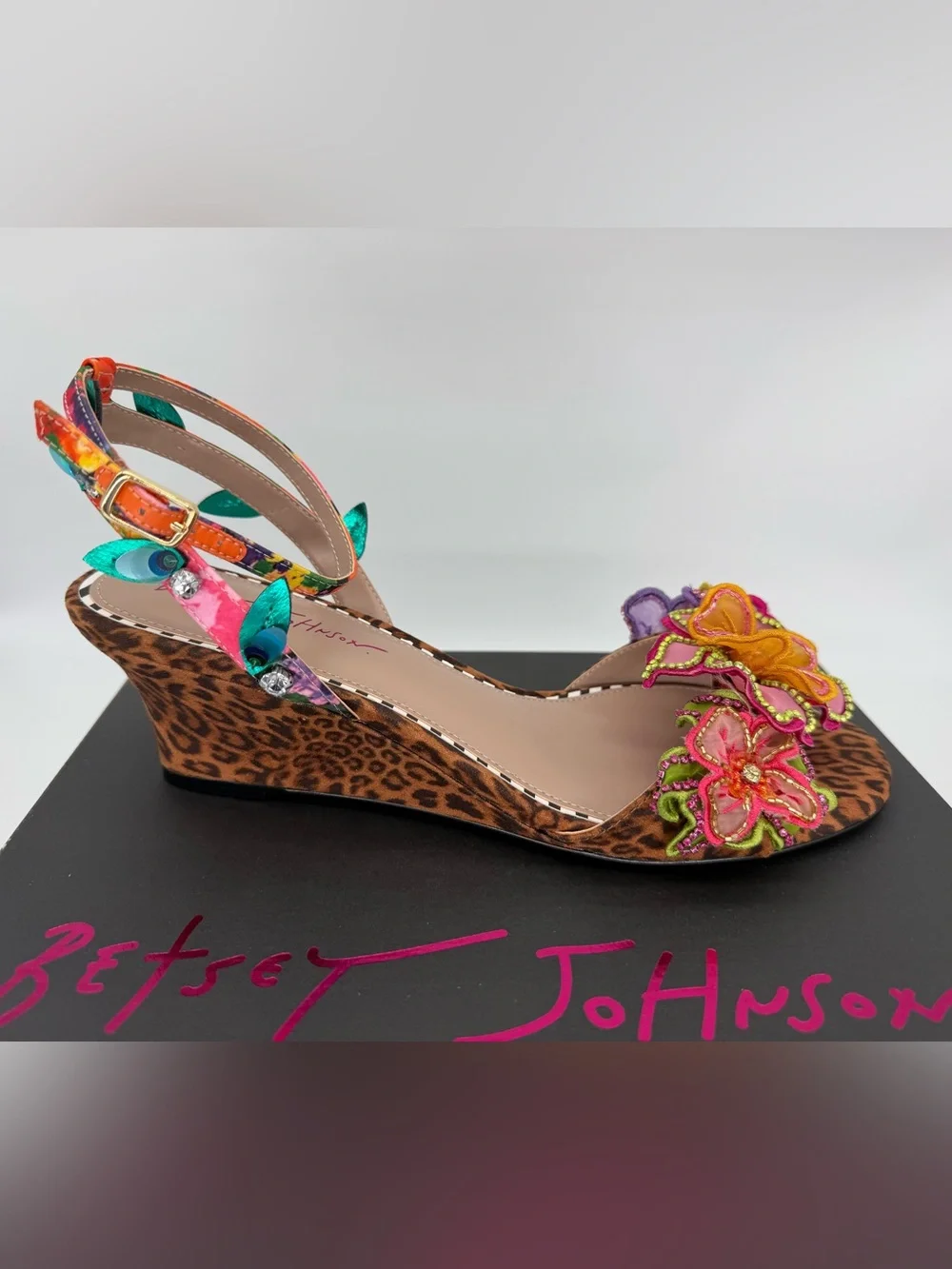 Betsey Johnson brand new